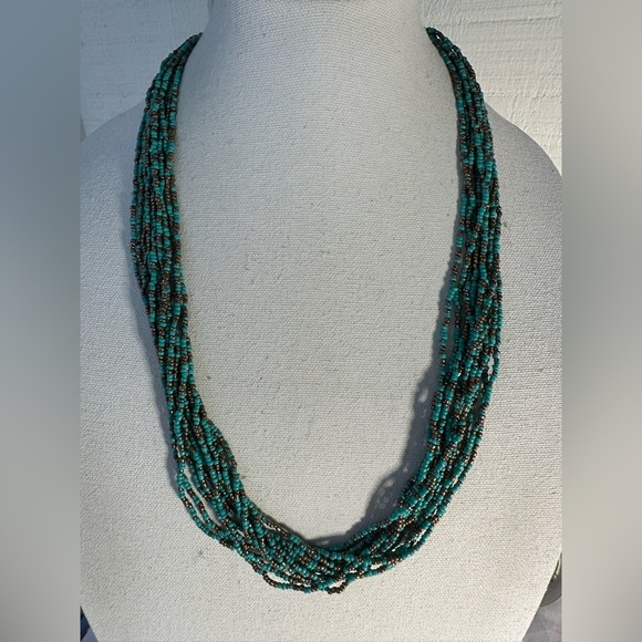 Two older turquoise color statement necklaces - Picture 2 of 7